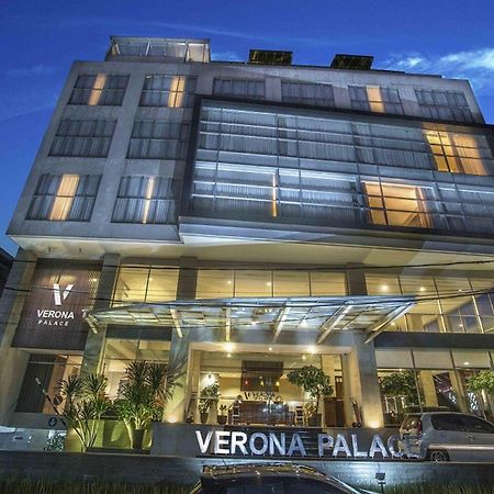 Verona Palace Hotel Bandung Exterior foto