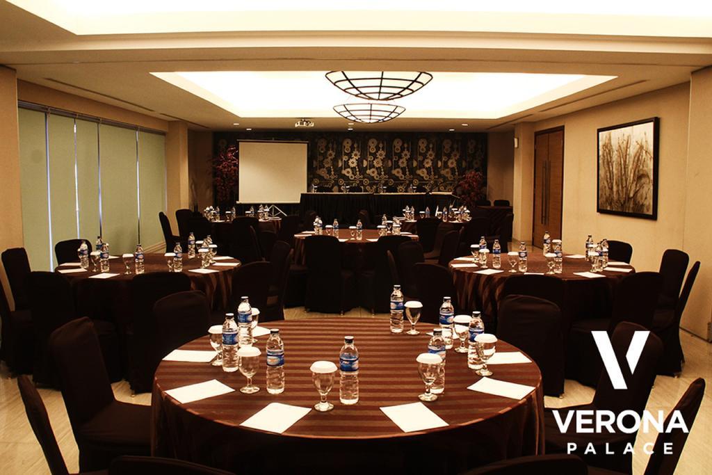 Verona Palace Hotel Bandung Exterior foto